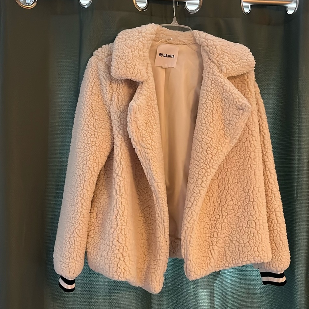 Bb Dakota coat